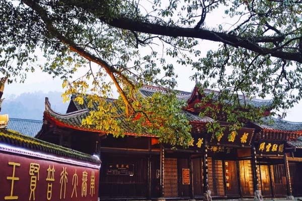 峨眉山旅游攻略 峨眉山有哪些值得去的景点 峨眉山旅游攻略 峨眉山有哪些值得去的景点