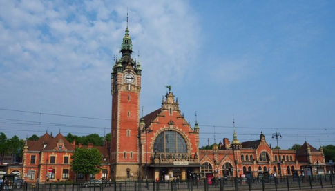 波兰有什么好玩的 波兰旅游交通攻略+住宿攻略 波兰有什么好玩的 波兰旅游交通攻略+住宿攻略